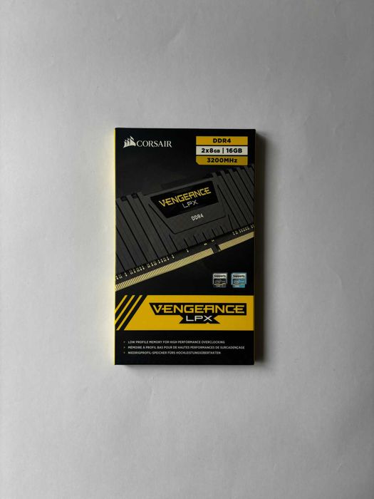 Memorie Corsair Vengeance 16GB DDR4 3200MHz CL16 Dual Channel