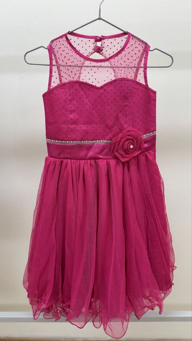 Детское платье нарядное новое