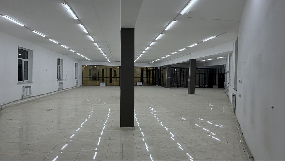 Бағила сауда үйінің 4 қабаты жалға беріледі 400 кв