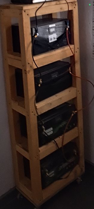 Vând 4 baterii lifepo4     5kw stare foarte bună