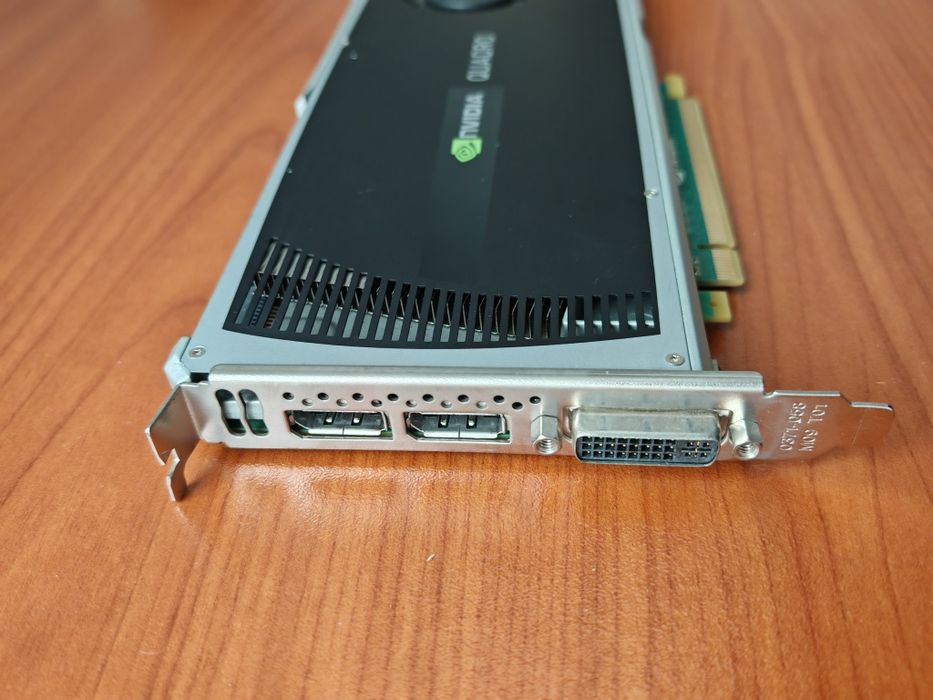 Nvidia Quadro 4000 2gb ddr5 256 bit