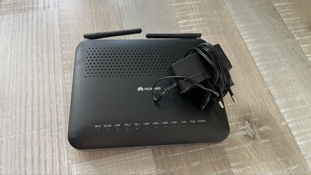 Рутер Huawei и суич TP-Link