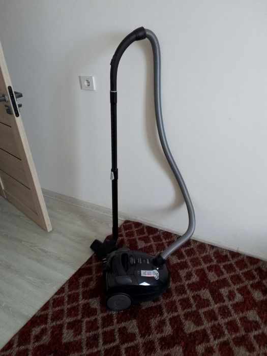 Пылесос артель в отличном состоянии