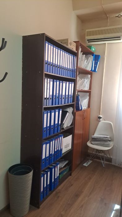 Офисная мебель ,шкафы, столы,стулья