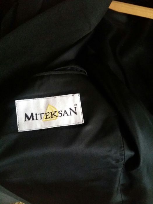 Мужской новый костюм