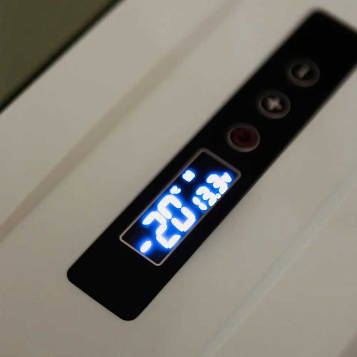 Автомобильный холодильник компрессорный HYUNDAI  Доставка БЕСПЛАТНО