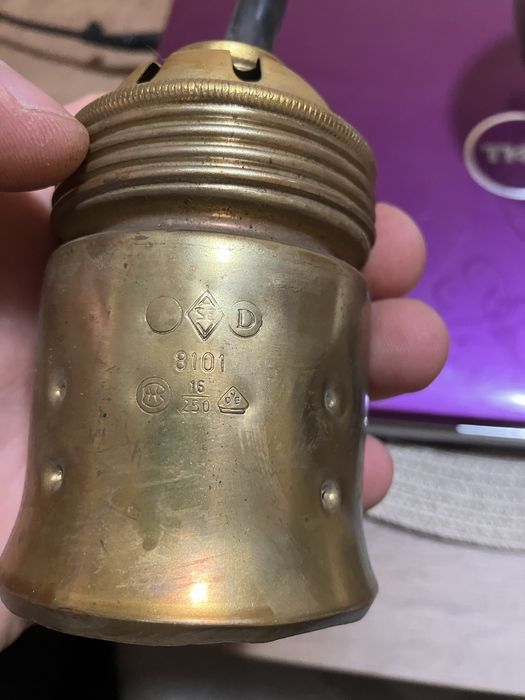 Крушки за прожектори