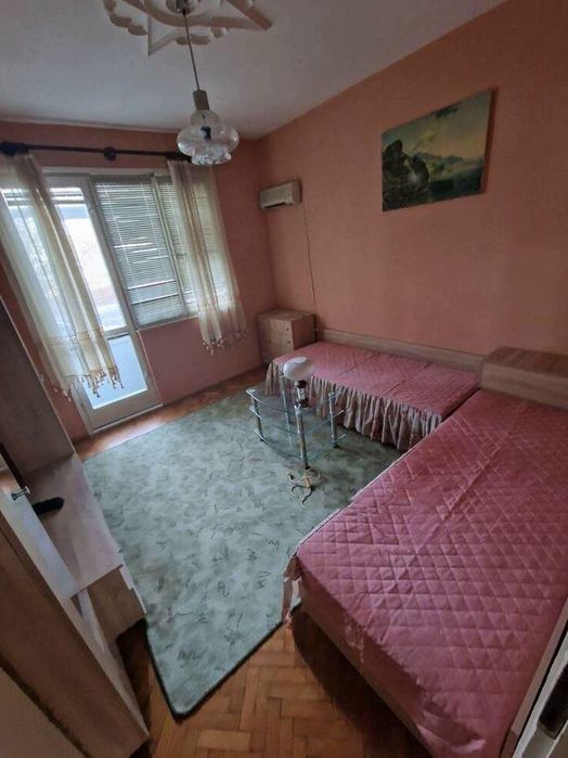 Дава се под наем Тристаен апартамент в Варна, Чайка - 82 кв.м за 550 € - Снимка #2