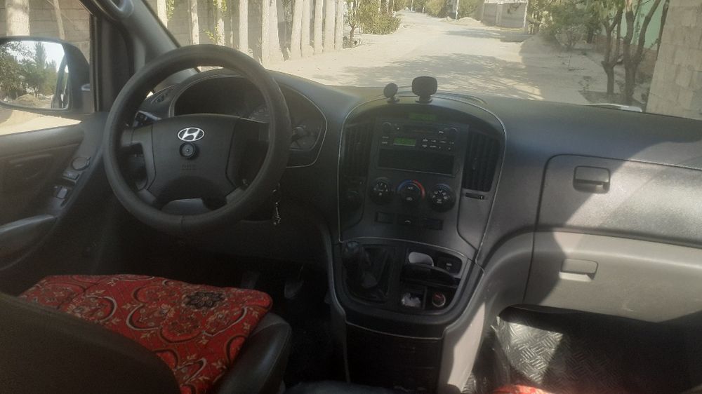 Хюндай старекс сотилади