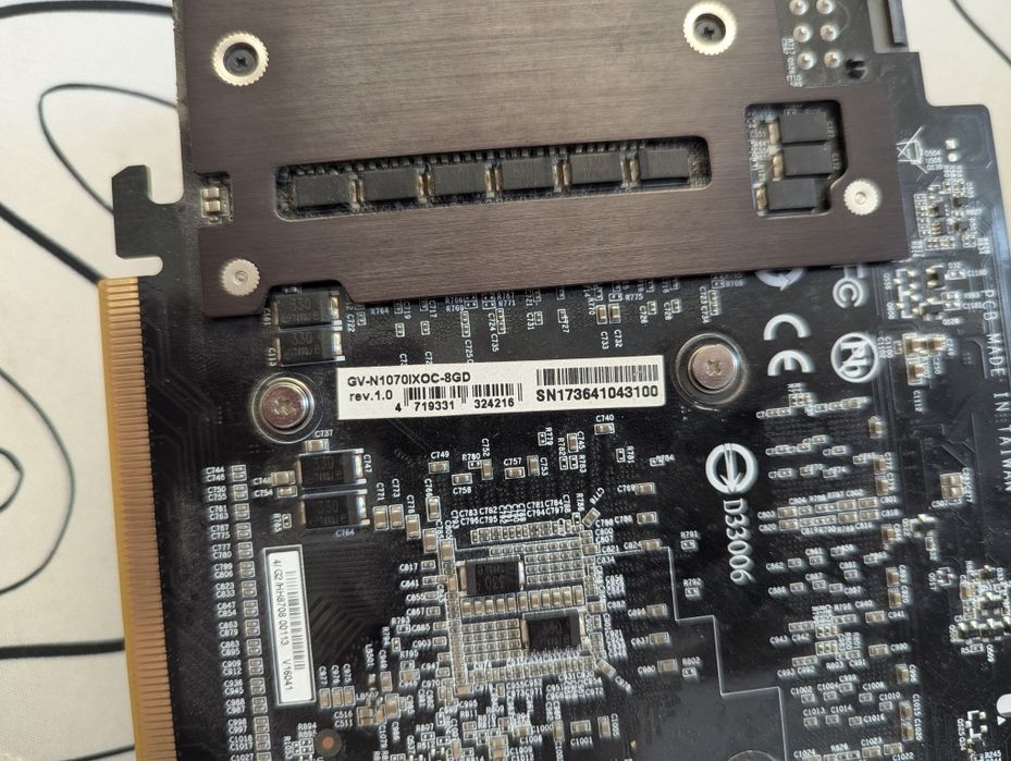 Видеокарта GTX 1070 8GB