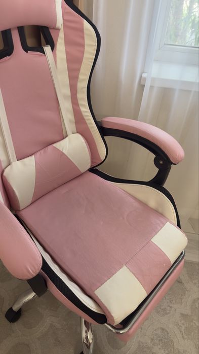 продам игровое (компьютерное кресло)