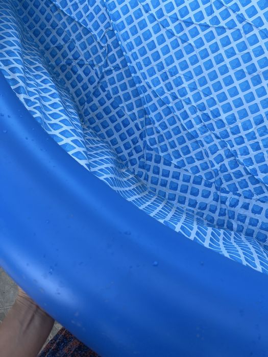 Бассейн сатылады новый Intex