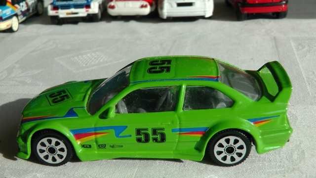 Macheta Chrysler Howler Concept 2001