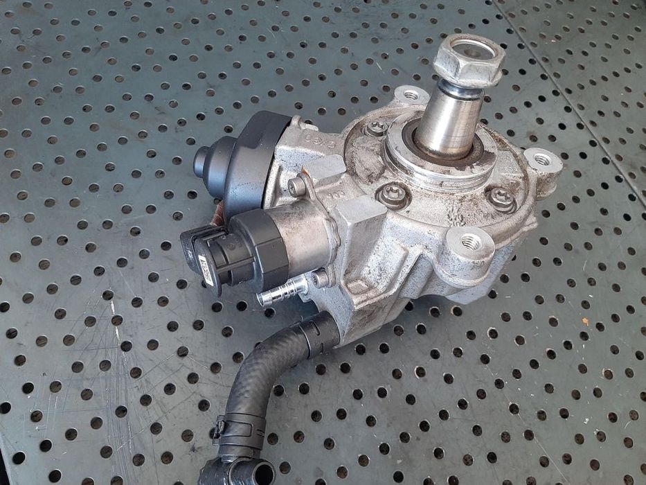pompa inalta 2.0 tdi vw golf 7 audi q5 a5 8f a6 4g a4 b8 b9 seat leon 0445010537 04l130755d
