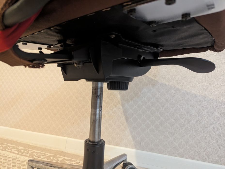 Стул компьютерный