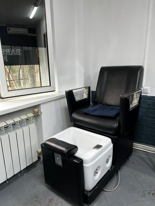 Педикюрный кресло