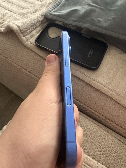 Продам муляж айфон 16