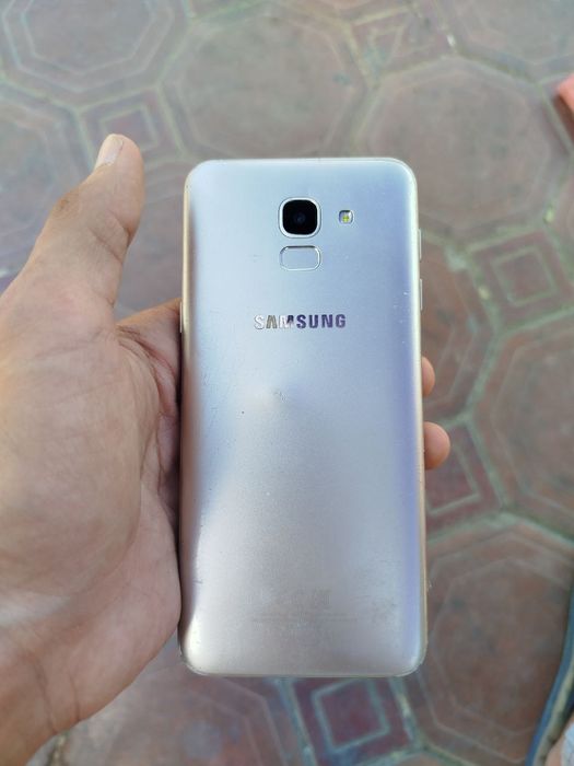 Samsung j6 3 oy kafolati bor