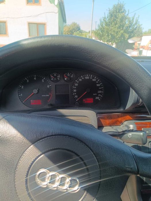 Vand Audi A4  B5
