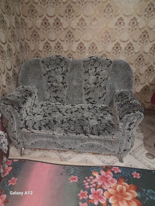 Диван  тройка екеуі жазылады