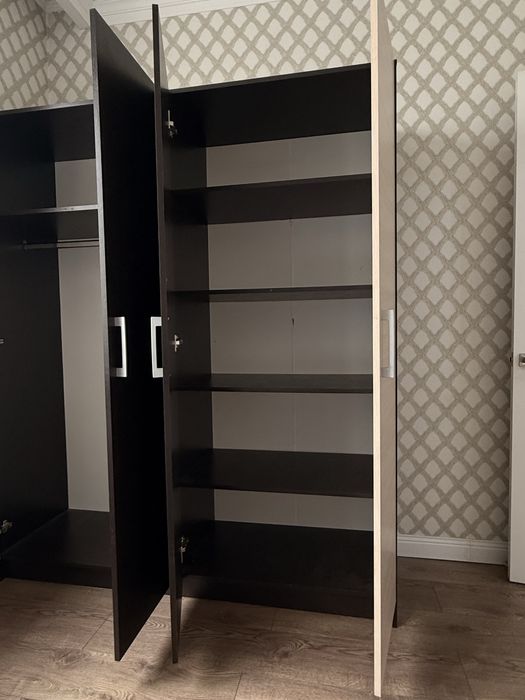 Продается шкаф для одежды