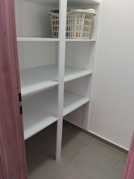 De vânzare apartament doua camere MAURER