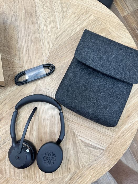 Наушники Jabra evolve 2