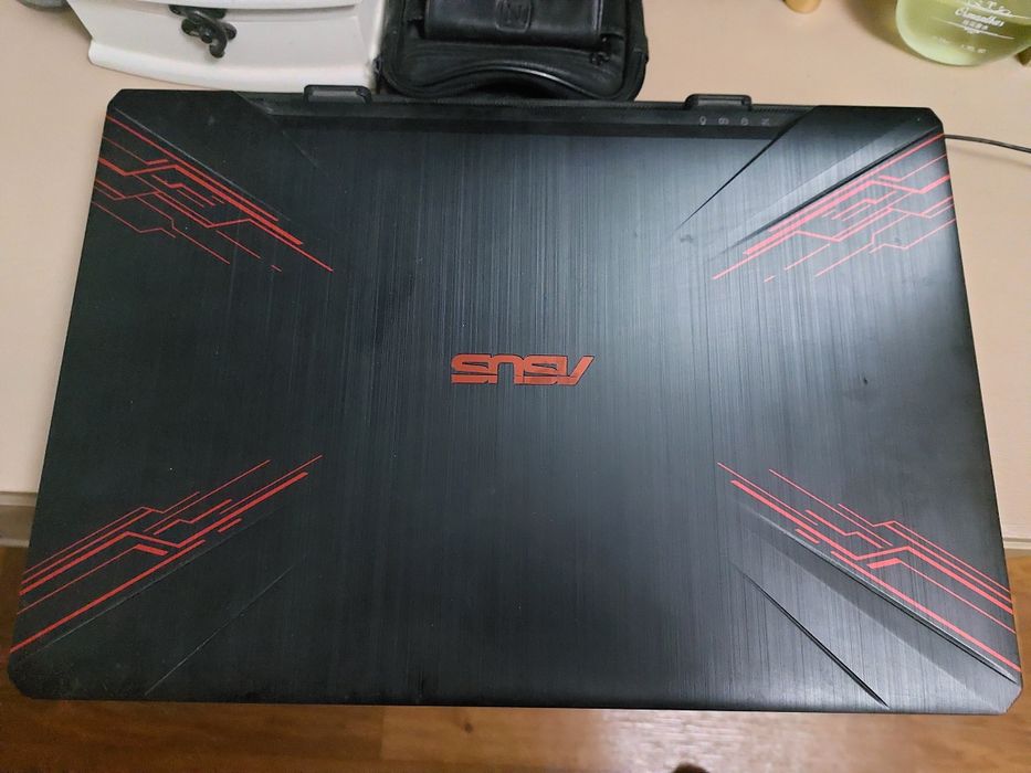 Ноутбук asus  игровой