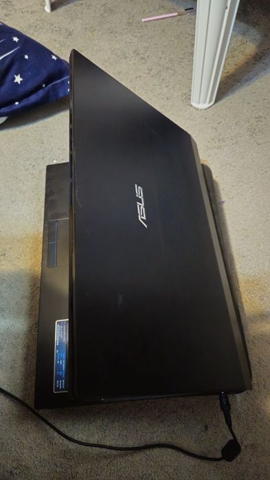 ibm laptopuri ,hp i7 gen1 probok