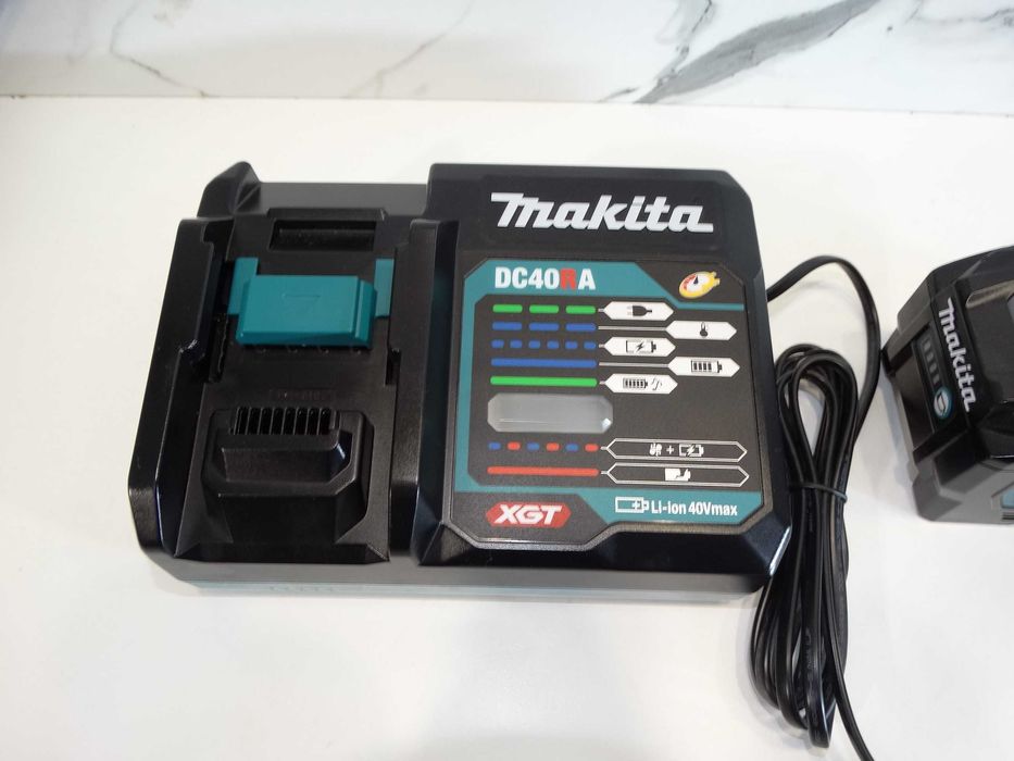 Makita HR 005 / 40 V / XGT - Комбинирана машина