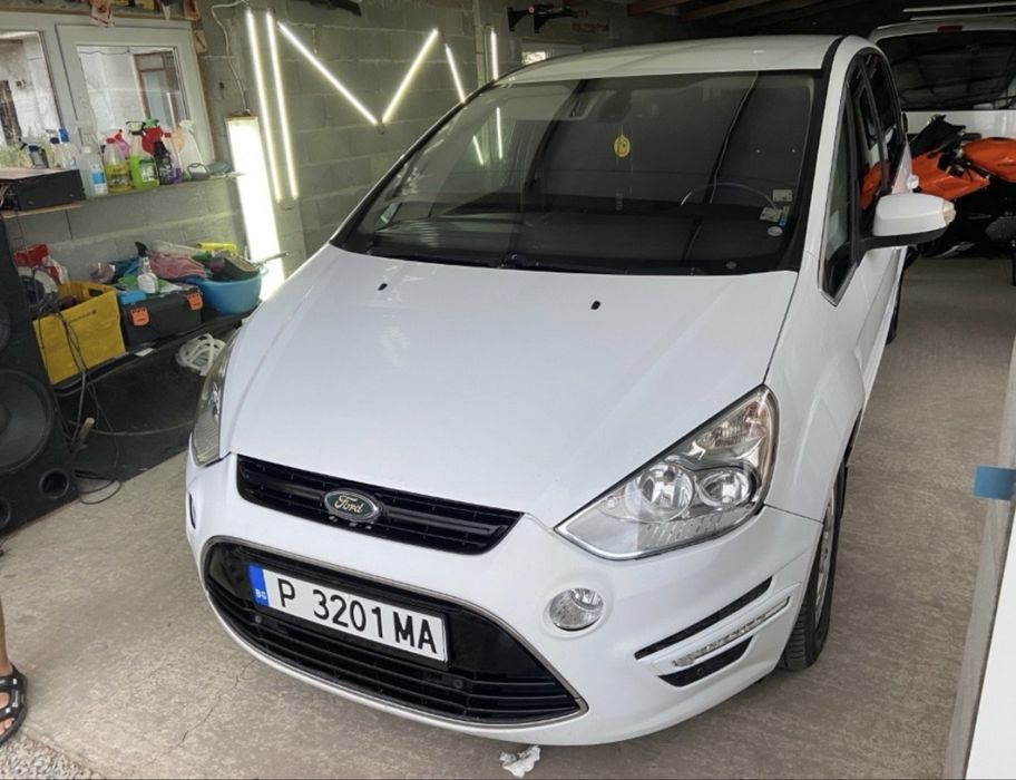 Ford     S- max