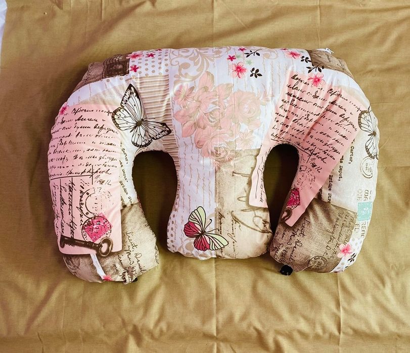 Възглавница за близнаци (за кърмене, хранене)