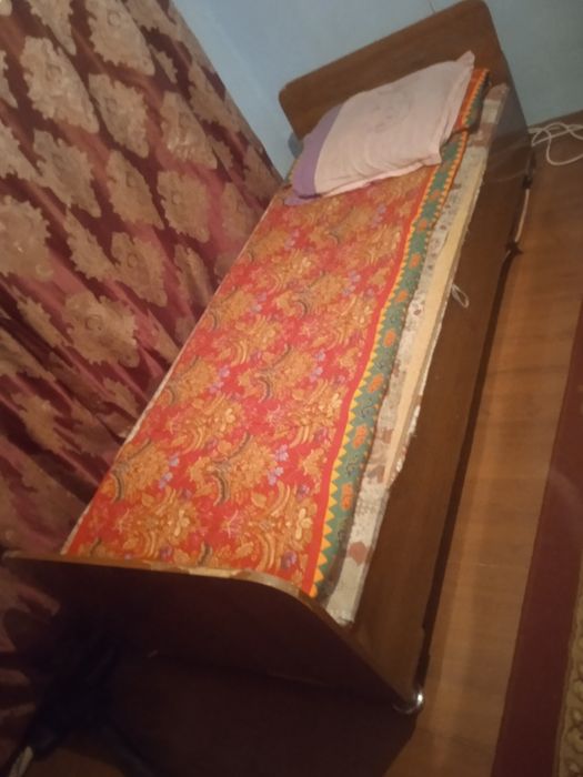 Уи жихаздары сатылады