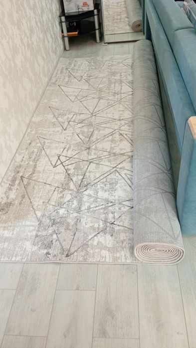 Продается новый ковёр 3*5