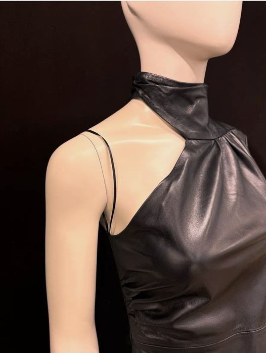 Страхотна рокля от естествена кожа ZARA, размер XL