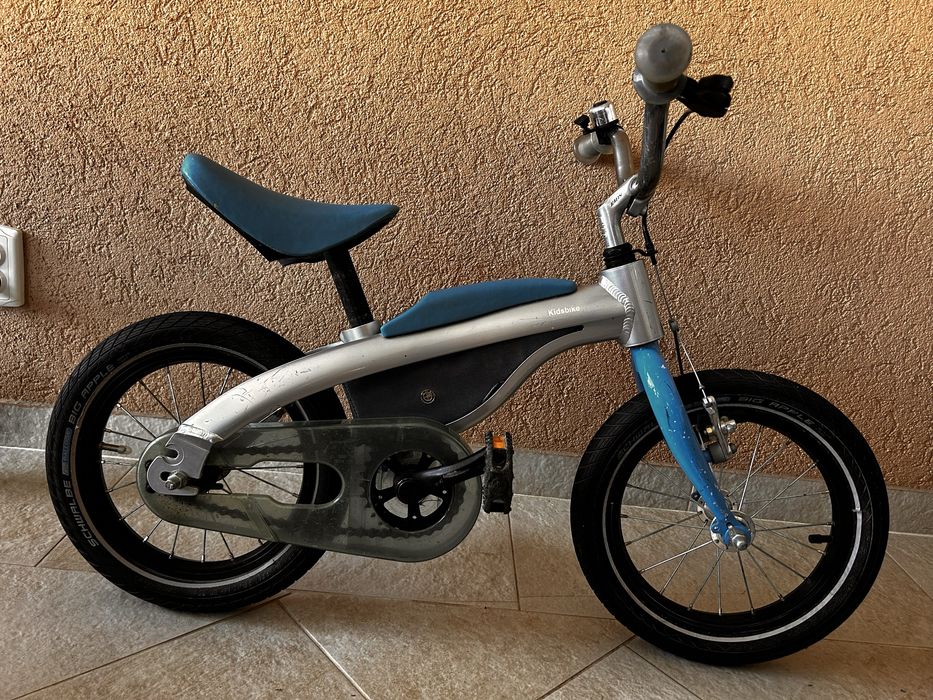 Bicicleta aluminiu BMW 16 inchi pentru copiii