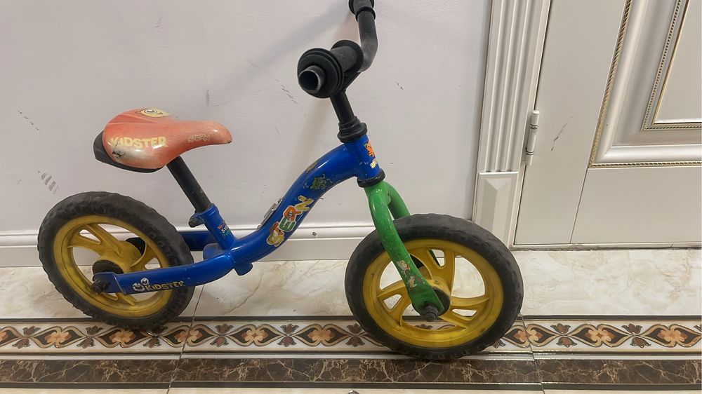 Беговел, велосипед без педалей