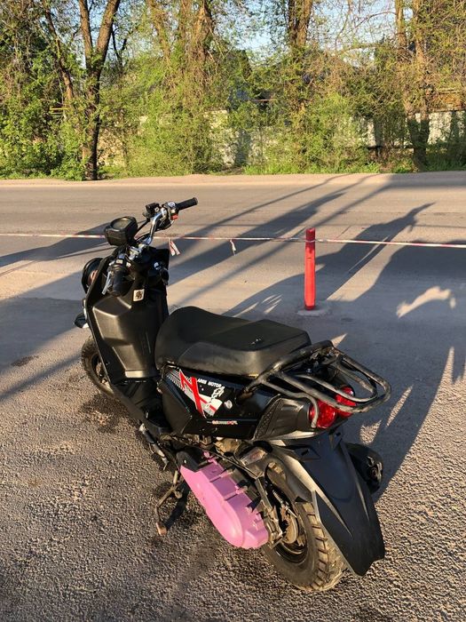 Бенали мопед.               .