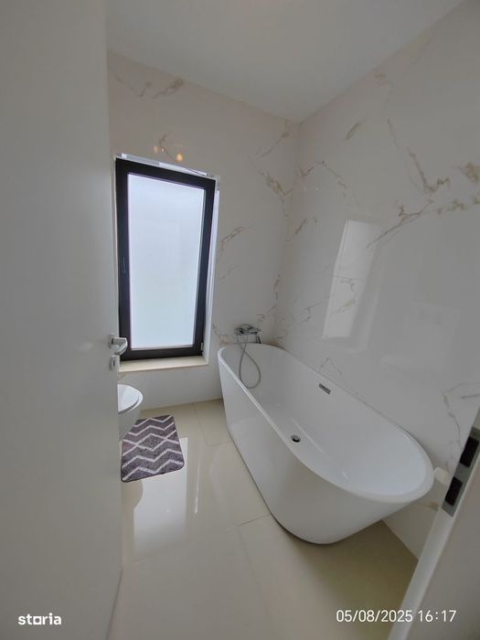 Casa cu 3 camere tip duplex