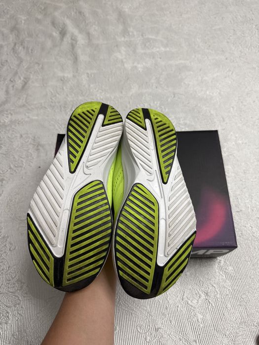 Кроссовки 37 размер