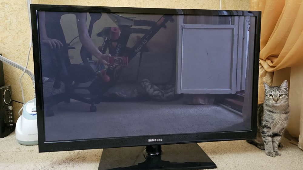 Продается телевизор Samsung PS43D450A2W 43`