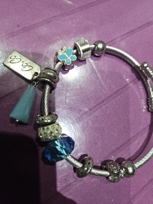 Bratara pentru fetițe