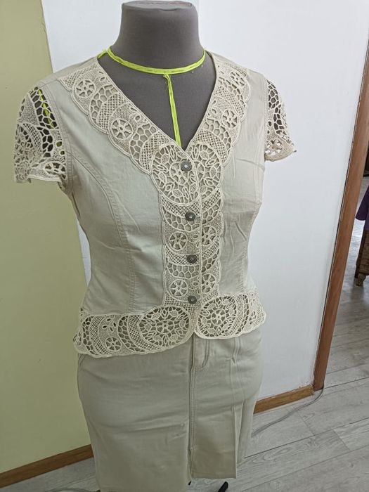 Продам  2ку кофту с юбкой