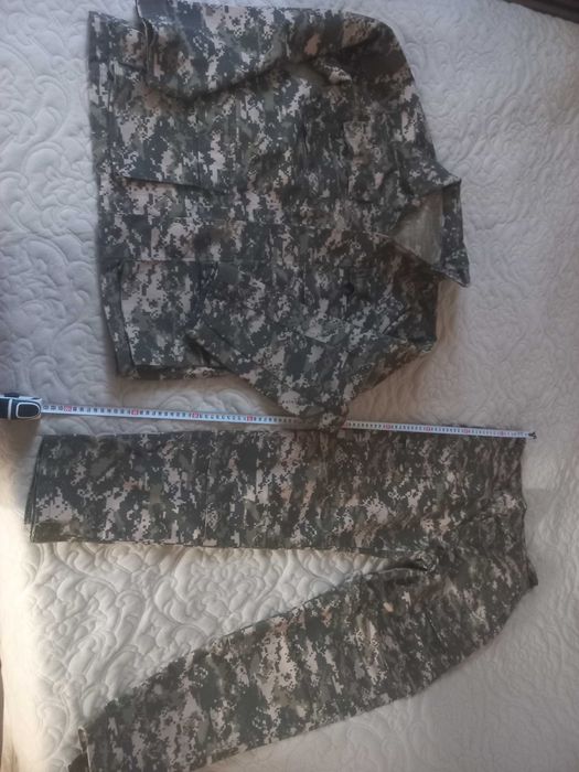 Продам форму военную для школы