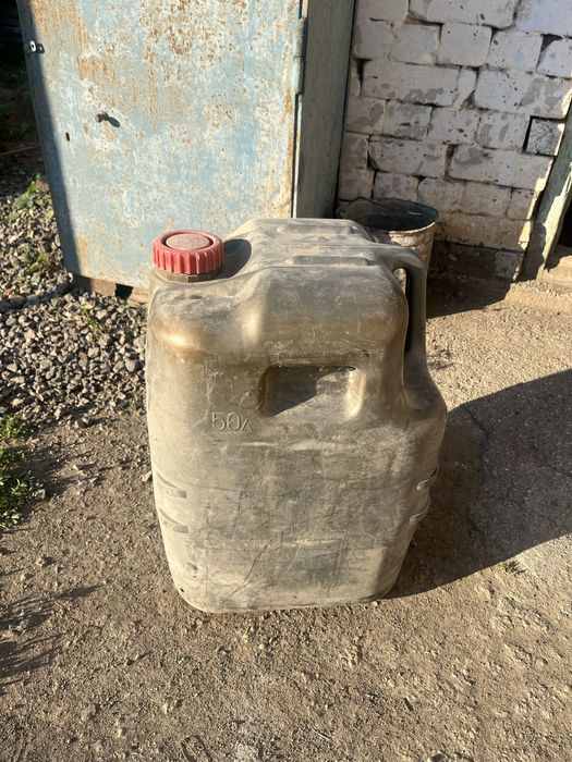 Продам канистры