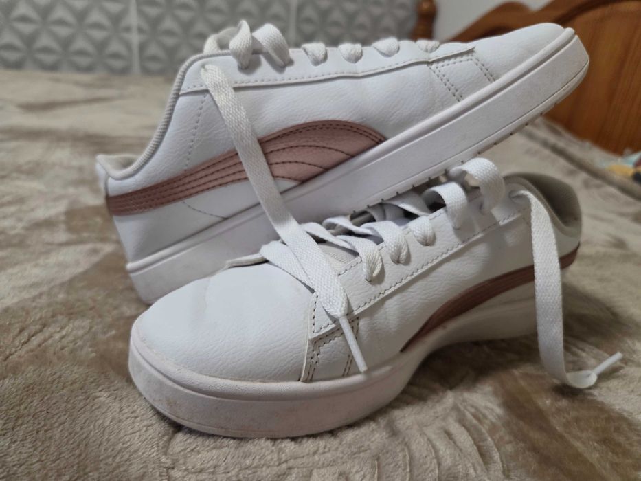 Продавам кецове Пума