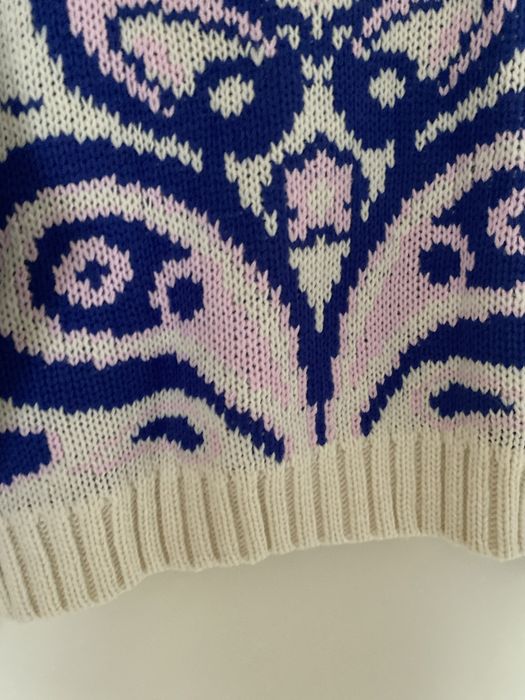 Pulover Bershka nou!!