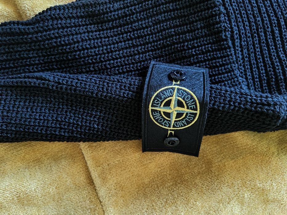 Пуловер на Stone Island