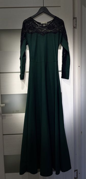 Вечернее платье темно зеленое