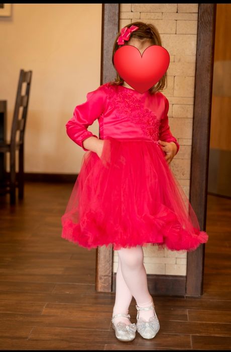 Rochie fucsia fetite 5+,  cu tull și dantela, cordon in talie